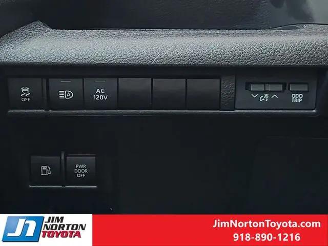 2025 Toyota Sienna Limited