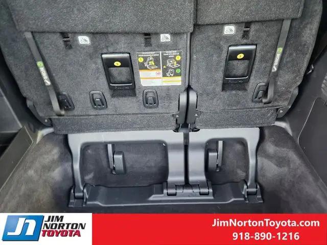2025 Toyota Sienna Limited