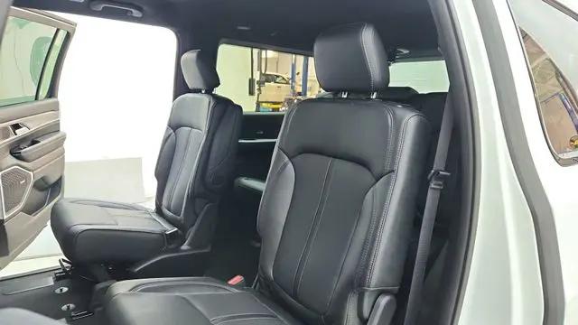 2026 Jeep Grand Wagoneer 4x4