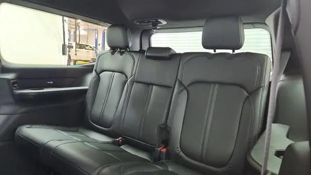 2026 Jeep Grand Wagoneer 4x4