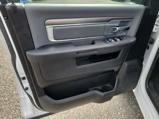 2024 Ram 1500 Classic SLT Quad Cab 4x2 6'4" Box