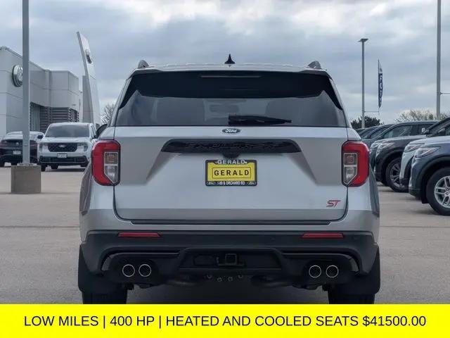 2023 Ford Explorer ST