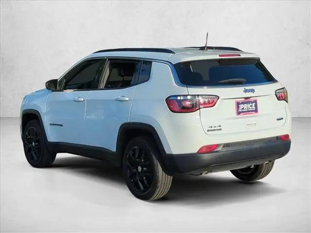 2023 Jeep Compass Latitude Lux FWD