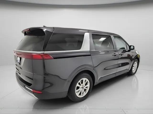 2023 Kia Carnival MPV LX Seat Package