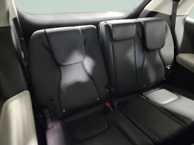 2023 Kia Carnival MPV LX Seat Package