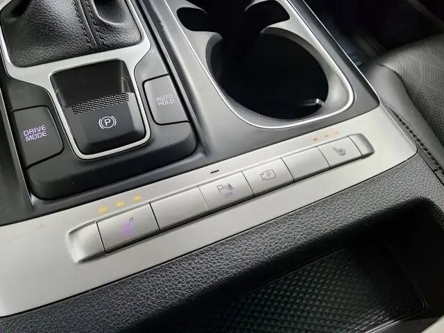 2023 Kia Carnival MPV LX Seat Package