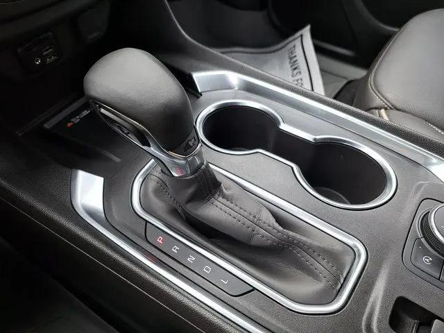 2024 Chevrolet Traverse FWD Premier