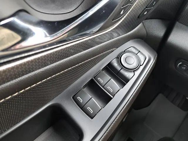 2024 Chevrolet Traverse FWD Premier