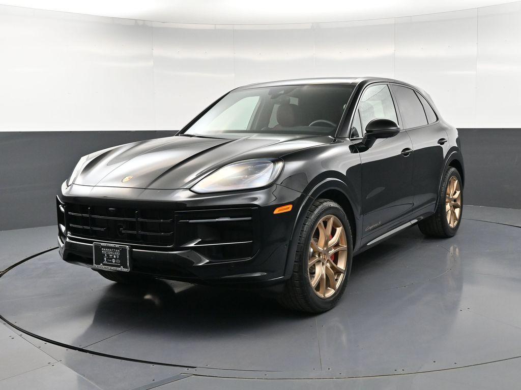 /2025 Porsche Cayenne