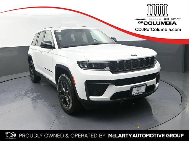 2026 Jeep Grand Cherokee Altitude 4x4 for sale in Columbia, MO