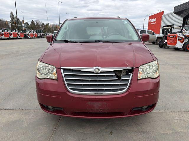 2010 Chrysler Town & Country Touring