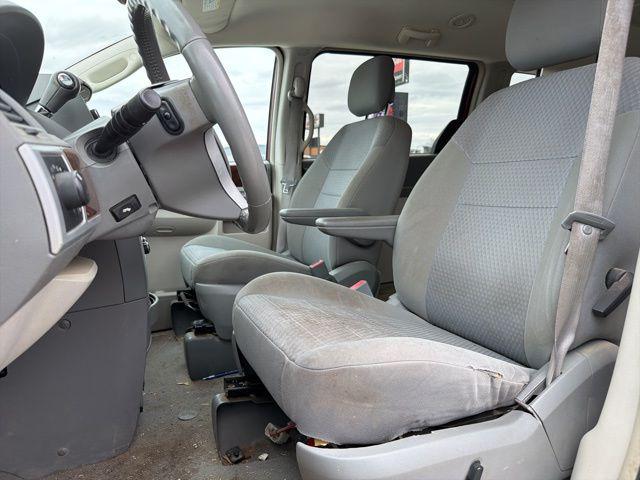 2010 Chrysler Town & Country Touring