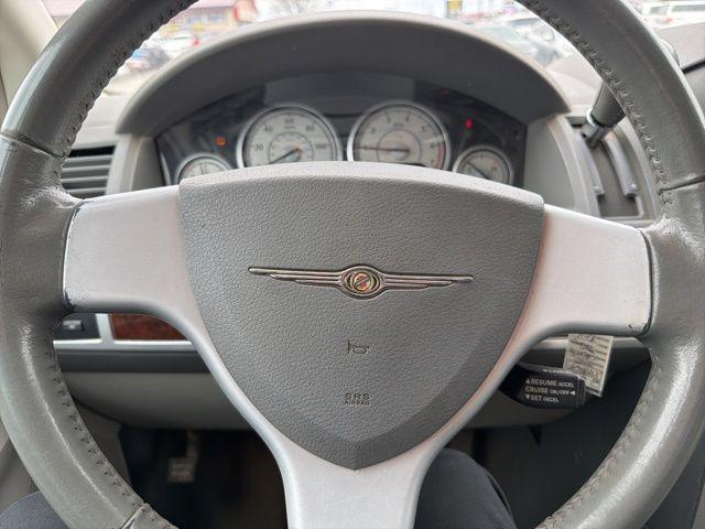 2010 Chrysler Town & Country Touring
