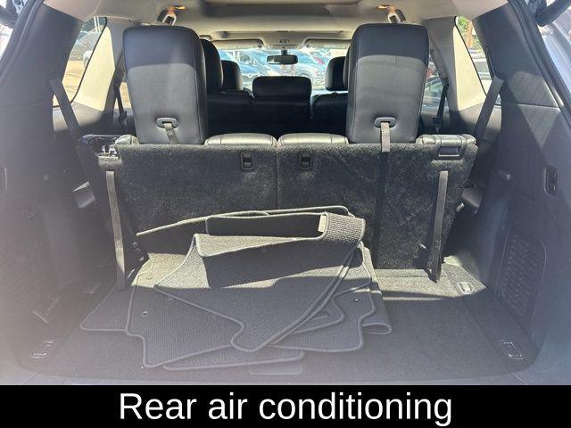 2017 Nissan Pathfinder SL