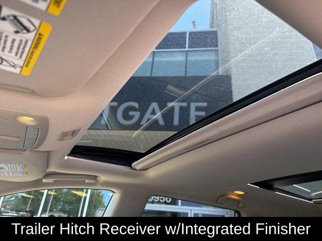 2017 Nissan Pathfinder SL