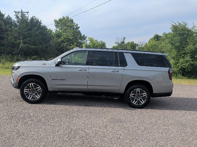 2025 Chevrolet Suburban 4WD Z71