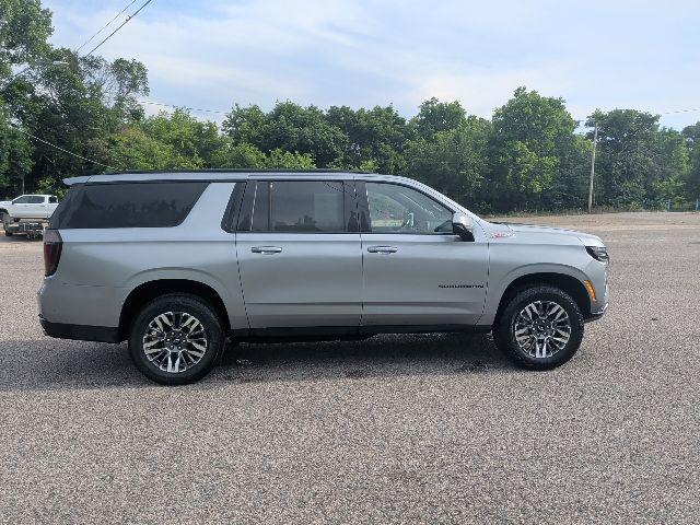 2025 Chevrolet Suburban 4WD Z71