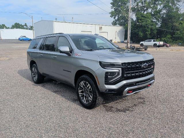 2025 Chevrolet Suburban 4WD Z71