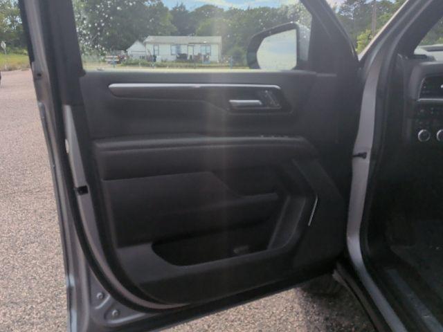 2025 Chevrolet Suburban 4WD Z71