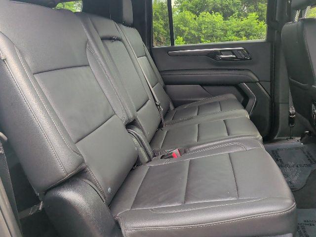 2025 Chevrolet Suburban 4WD Z71