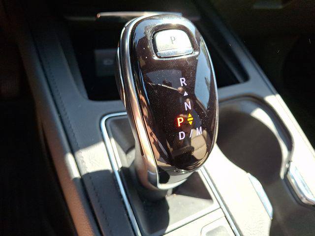 2024 Cadillac XT4 FWD Premium Luxury