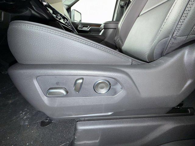 2026 GMC Sierra 2500HD Crew Cab, Standard Bed, Denali, 4WD