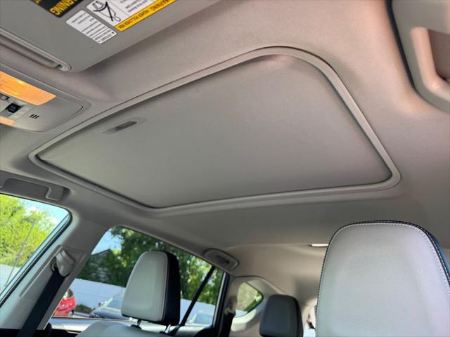 2016 Toyota RAV4 Hybrid Limited