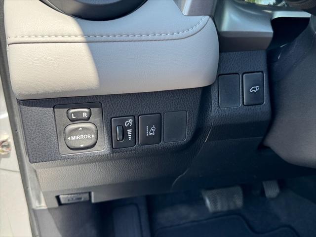 2016 Toyota RAV4 Hybrid Limited