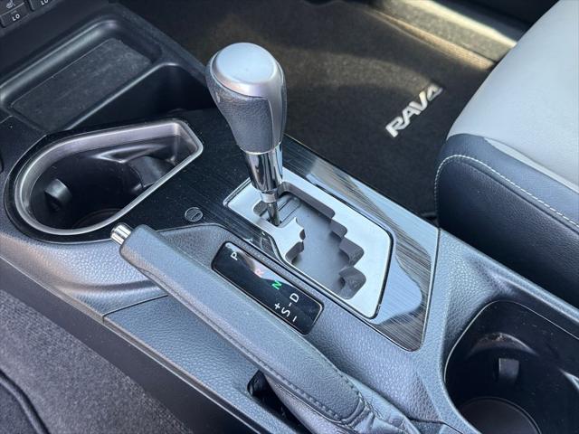 2016 Toyota RAV4 Hybrid Limited