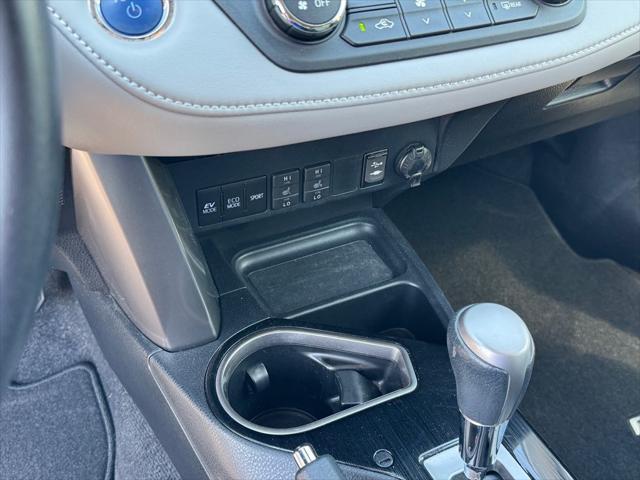 2016 Toyota RAV4 Hybrid Limited