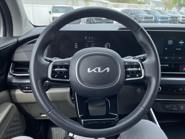 2025 Kia Carnival MPV LXS