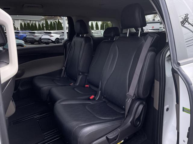 2025 Kia Carnival MPV LXS