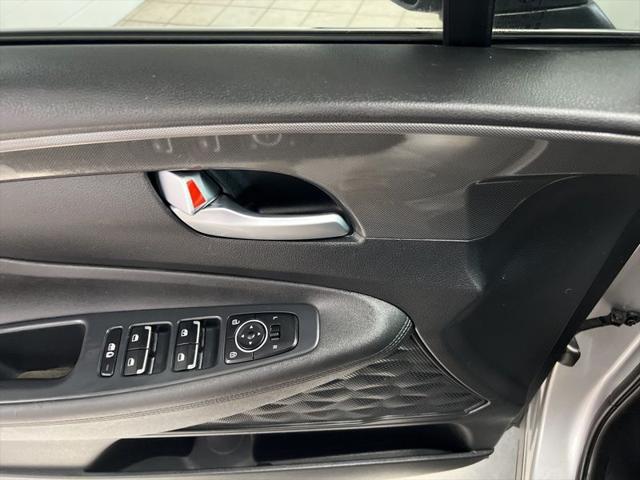 2023 Hyundai Santa Fe SE