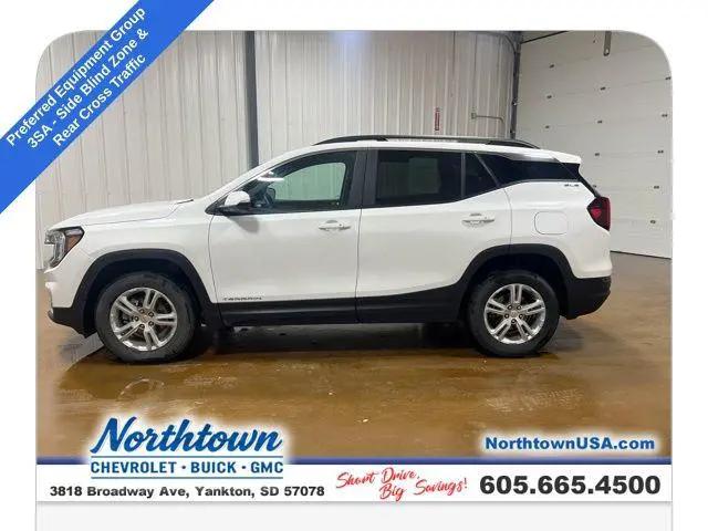 2023 GMC Terrain AWD SLE for sale in Yankton, SD