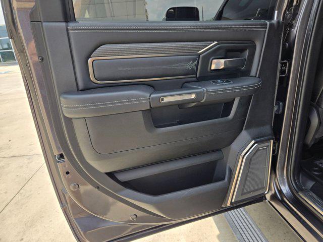 2021 Jeep Ram 2500 Limited Mega Cab 4x4 6'4" Box