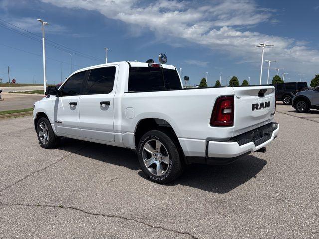 2025 Ram 1500 Tradesman Crew Cab 4x4 5'7" Box