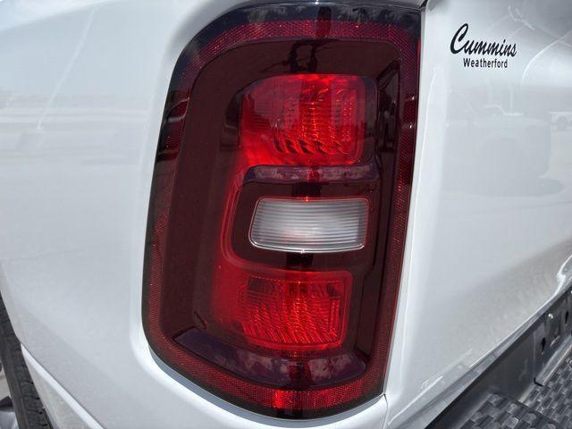 2025 Ram 1500 Tradesman Crew Cab 4x4 5'7" Box