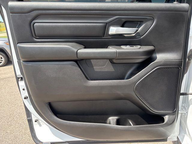 2025 Ram 1500 Tradesman Crew Cab 4x4 5'7" Box