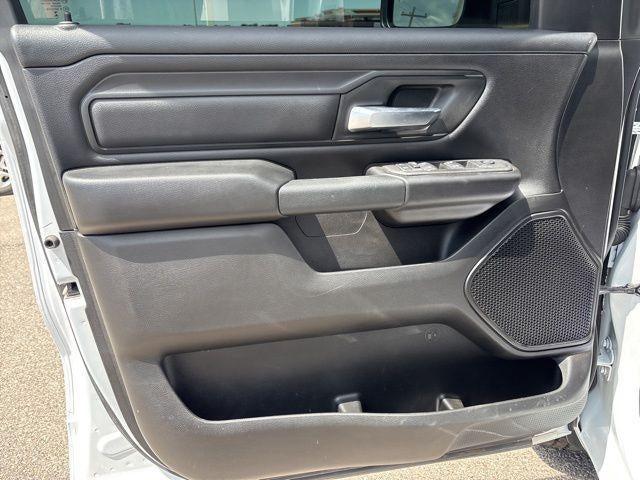2025 Ram 1500 Tradesman Crew Cab 4x4 5'7" Box