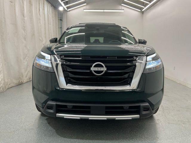 2024 Nissan Pathfinder SL 4WD
