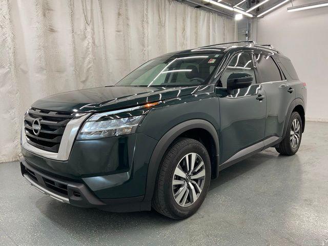 2024 Nissan Pathfinder SL 4WD