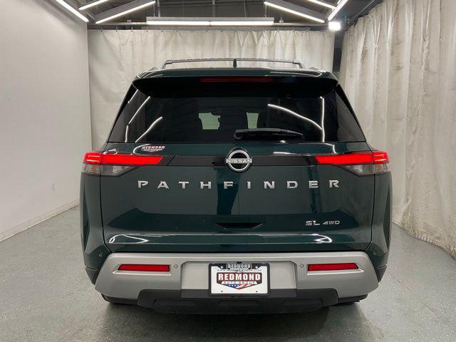 2024 Nissan Pathfinder SL 4WD