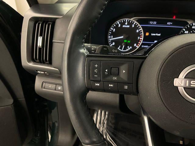 2024 Nissan Pathfinder SL 4WD