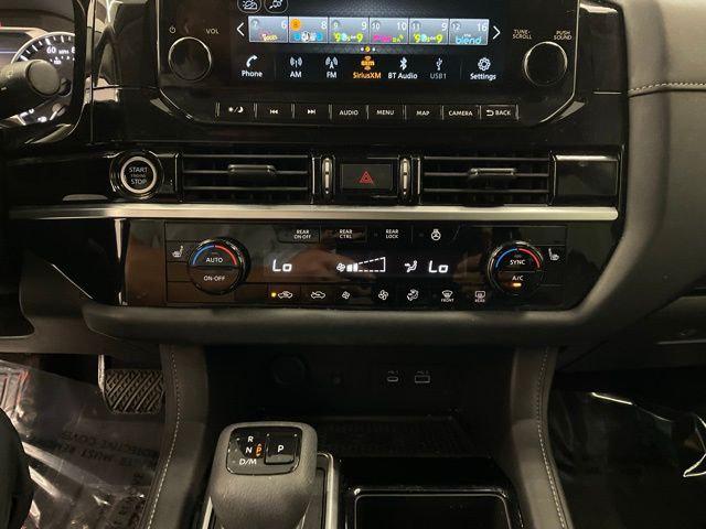2024 Nissan Pathfinder SL 4WD