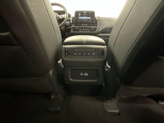 2024 Nissan Pathfinder SL 4WD