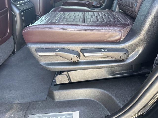 2021 Cadillac Escalade 4WD Sport Platinum