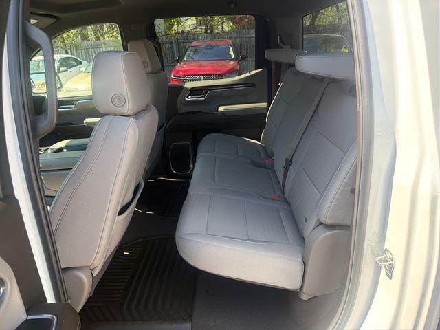 2024 Chevrolet Silverado 1500 4WD Crew Cab Short Bed LT