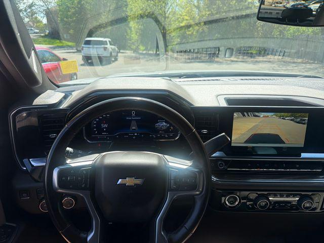 2024 Chevrolet Silverado 1500 4WD Crew Cab Short Bed LT