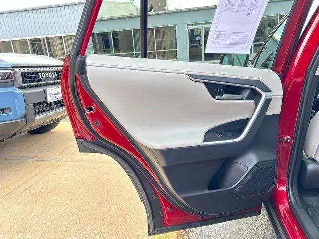 2024 Toyota RAV4 Hybrid Limited
