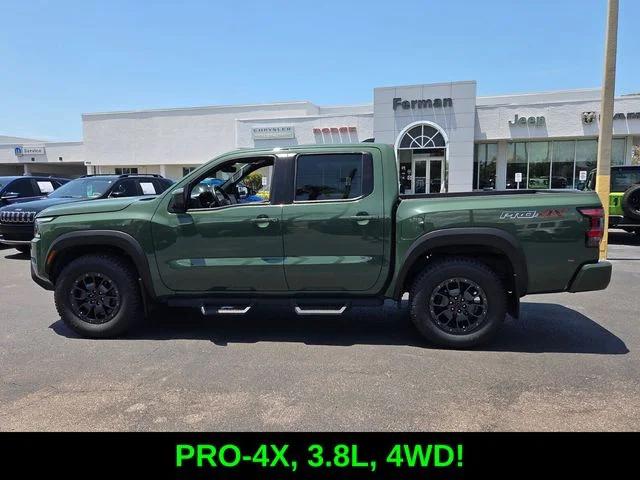 2023 Nissan Frontier Crew Cab PRO-4X 4x4